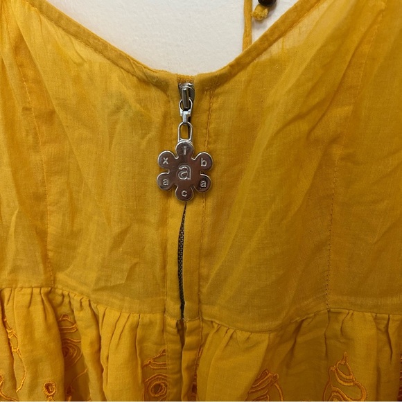 Anthropologie Abacaxi Seashell Embroidery Top Size Medium - Picture 6 of 8